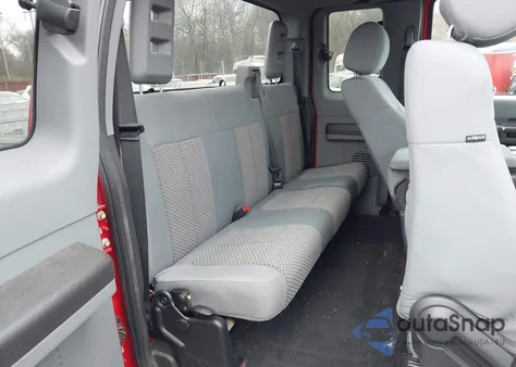 2013 Ford F-250 Xlt from USA, damaged, VIN 1FT7X2BT0DEB06910